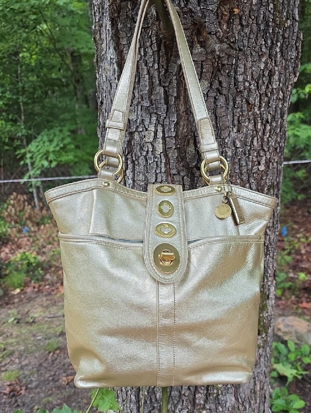 Coach Legacy Lili Turnlock 2009